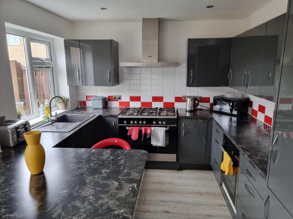 Spacious House In Central מנצ'סטר מראה חיצוני תמונה